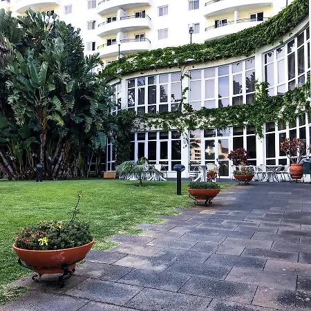 Aparthotel Jardins Da Ajuda 4*